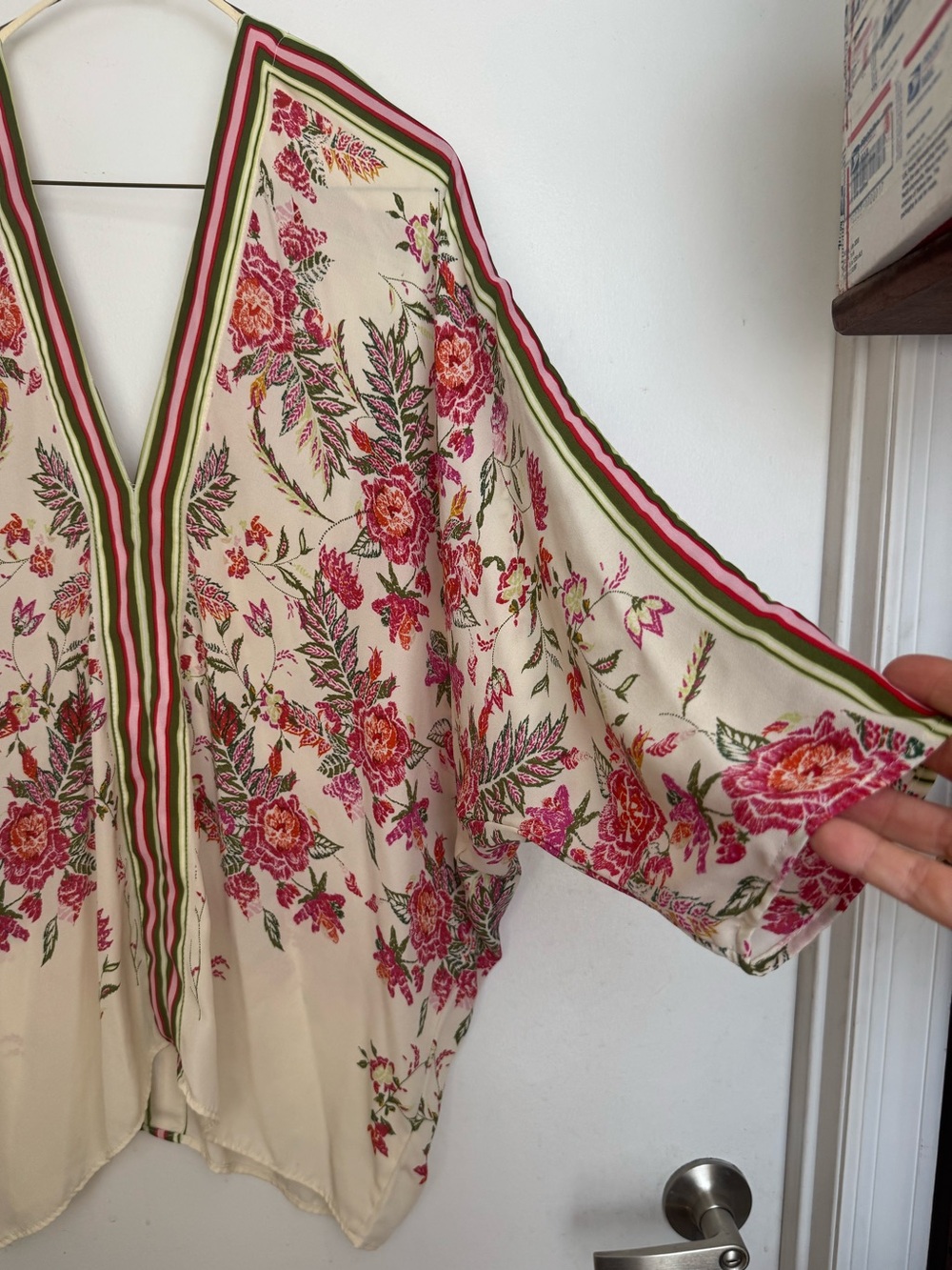 Rose + Olive Floral V-Neck Kimono Top - Cream with Pink & Green Floral Print, L - Picture 2 of 6